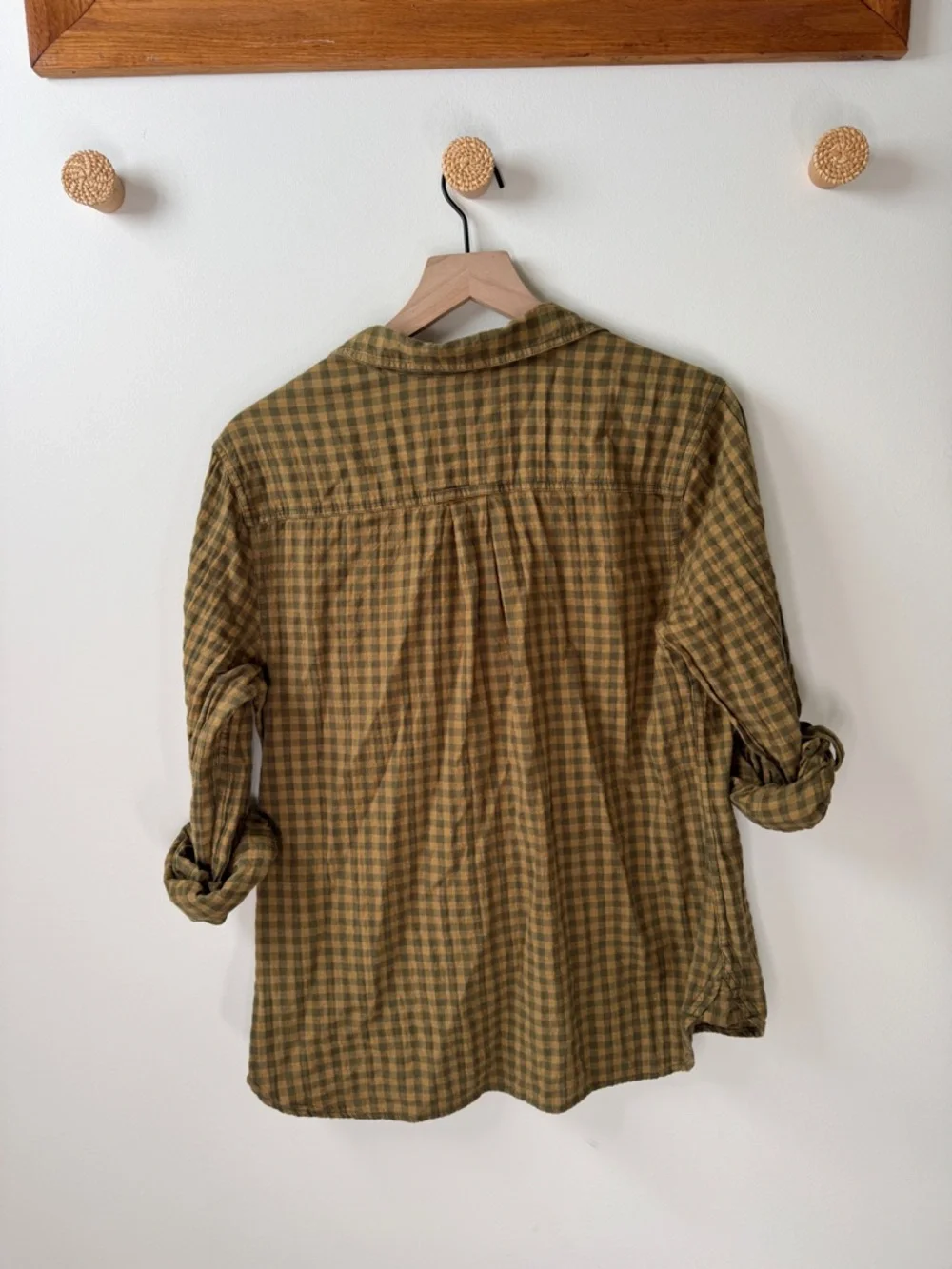 Eddie Bauer Olive Green Gingham Button-Up Shirt - Picture 7 of 8